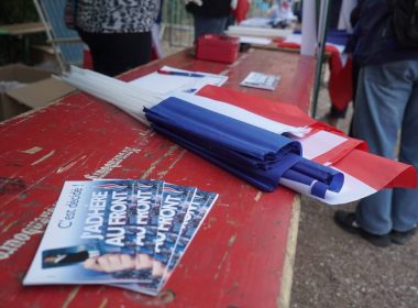 Avec son discours de rentrée politique, Marine Le Pen vise Nicolas Sarkozy