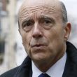 Sarkozy est à la peine derrière Juppé